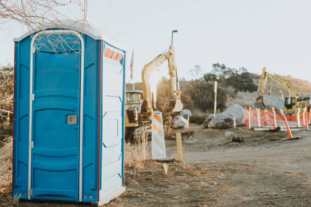 Best Portable Restroom Servicing (Cleaning and Restocking)  in Bondurant, IA